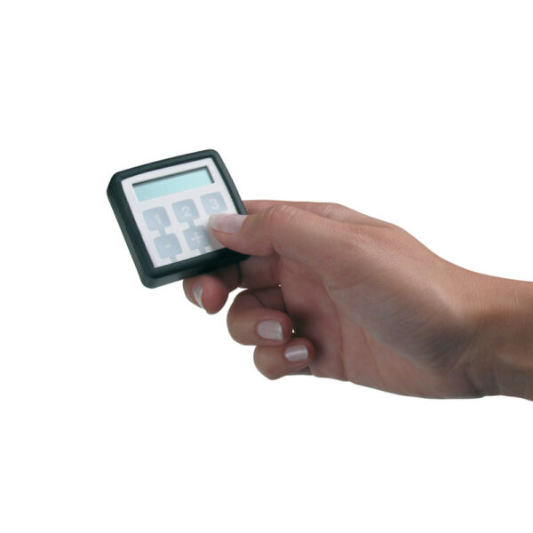 modulodisplay mano scaled 1